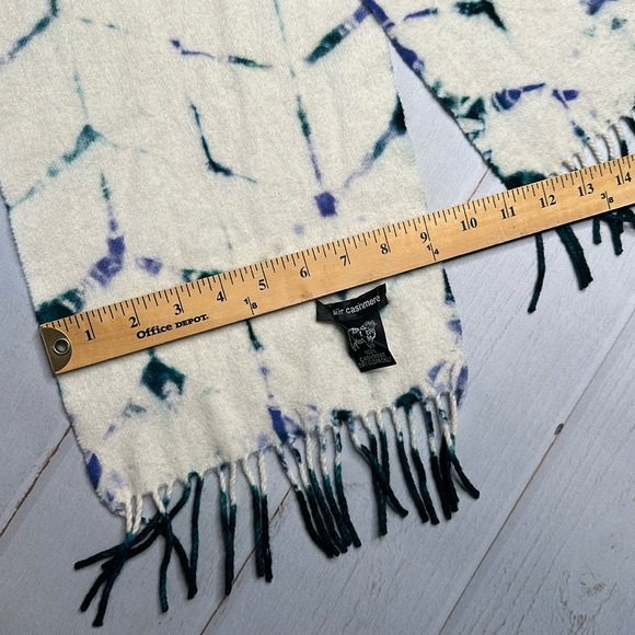 Cashmere scarf hand dyed blue and green - Picture 7 of 13